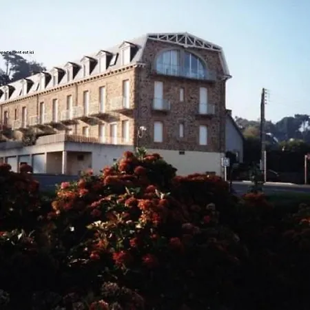 Bel Proche De La Apartment